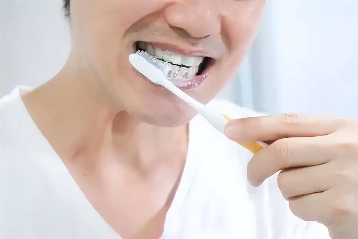 好博会|早晚刷牙是“错”的？专业牙科医生科普来了